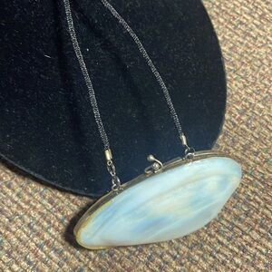 #clam she’ll Necklace